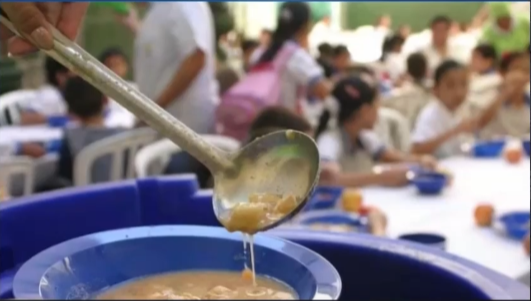 Ladrones dejan sin almuerzo a alumnos de una escuela