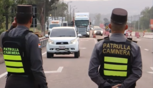 Desde julio, la Patrulla Caminera multará a conductores sin habilitación municipal al día