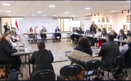 MEC prometió no cambiar ley de Educación Inclusiva.