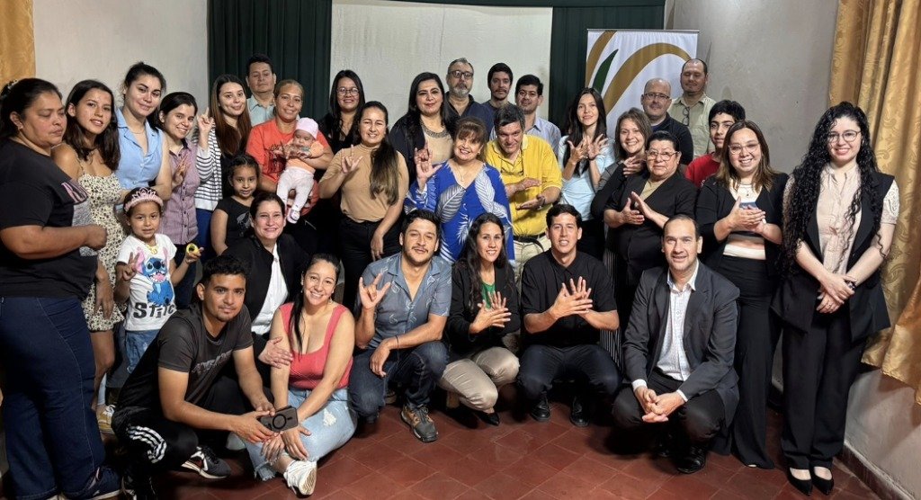 Fortalecimiento del Corpus de la Lengua de Señas Paraguaya: Un paso clave hacia la inclusión