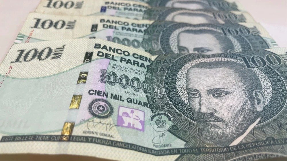 El MEF pronostica un guaraní más débil en 2026