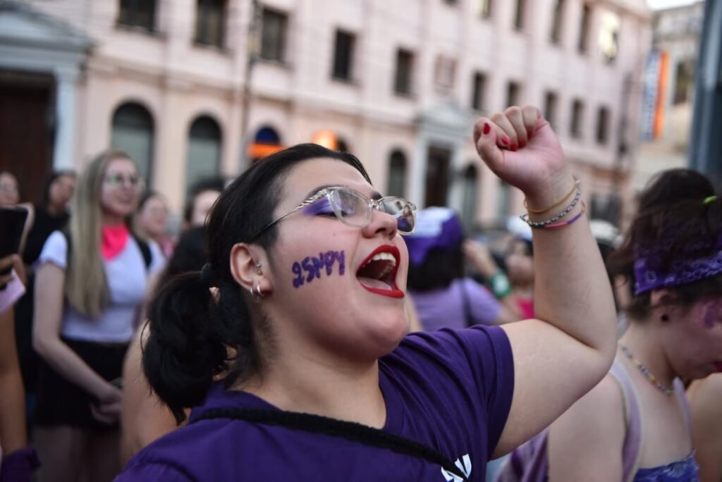 PARAGUAY EN ALERTA ROJA: 31.000 denuncias de violencia intrafamiliar