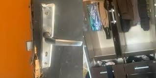 ROBO DE PELÍCULA: Vaciaron una casa a plena luz del día en Fernando de la Mora