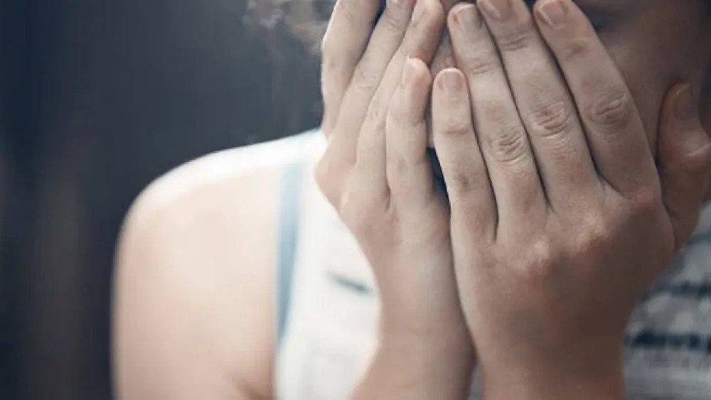 Condenan a falsas religiosas por trabajos forzoso