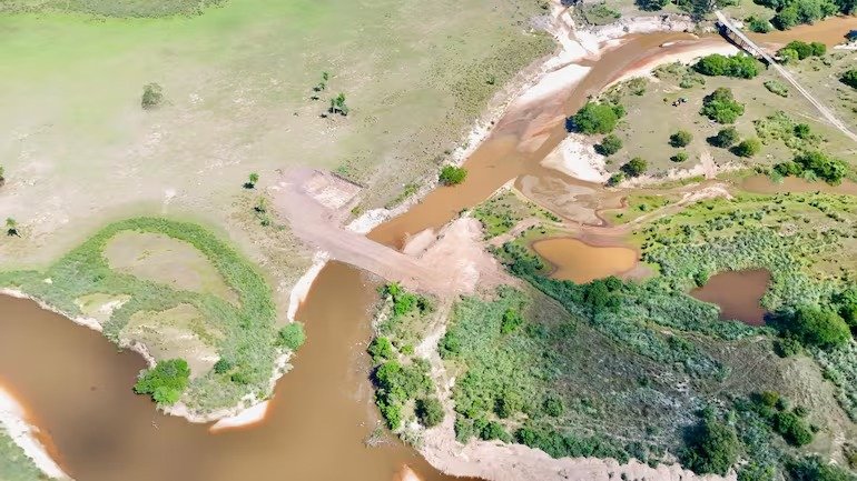 Detectan represa irregular en Yabebyry