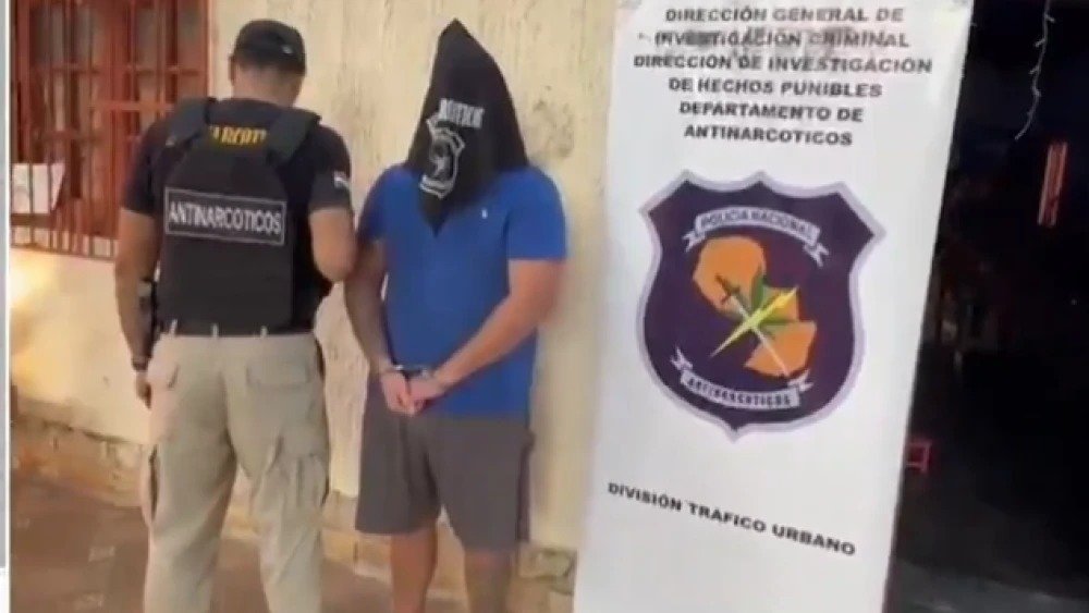 Policía detiene a microtraficantes