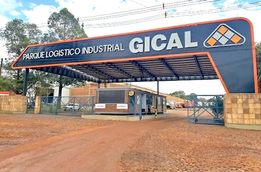 Gigante textil brasileño inaugura fábrica en Paraguay