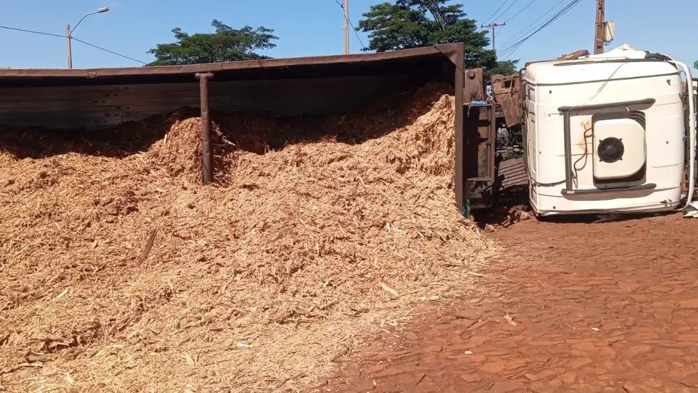 🚛 Violento choque en la Ruta PY07