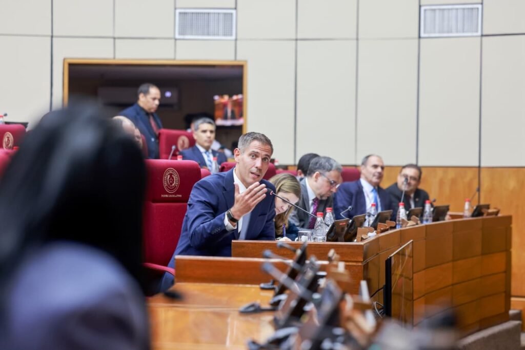 MIC apunta al Mercosur con proyectos clave