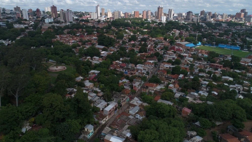 🏙️ Asunción estancada: proyectos de hace décadas quedaron a medias.