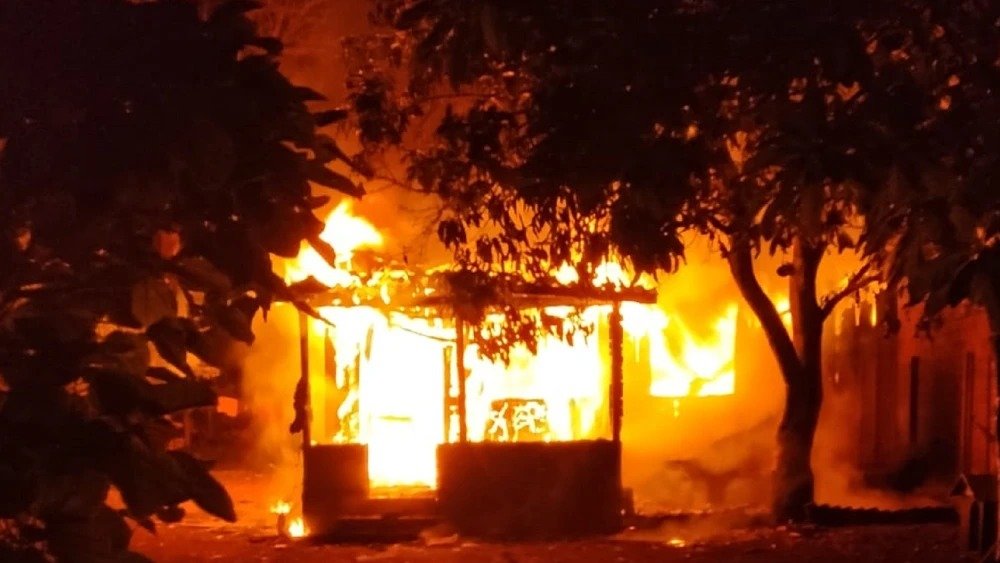 Menor incendia su vivienda en Minga Porã |