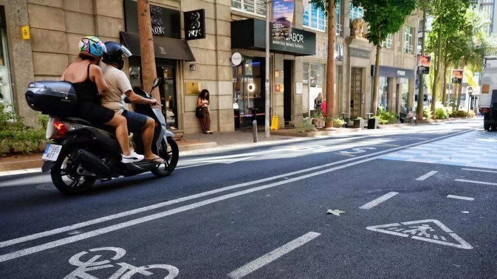 🚴‍♂️ BOE regula circulación ciclista en Tenerife