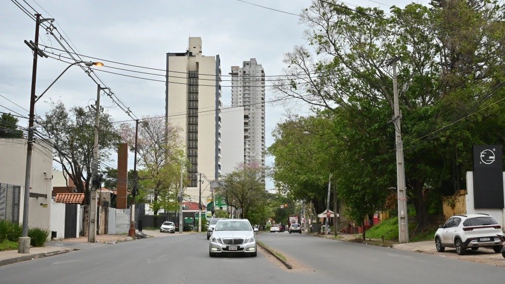 🏙️ Torres de 11 y 18 pisos en Asunción generan debate