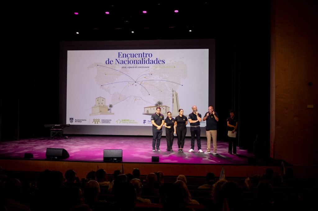 Adeje celebra el primer Encuentro de Nacionalidades por los 20 años de “Adeje Vive, Adeje Convive”